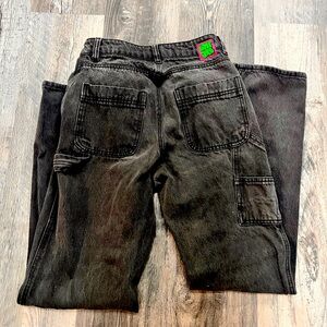 Empyre cargo pants size 0 worn twice great condition. Super comfy.